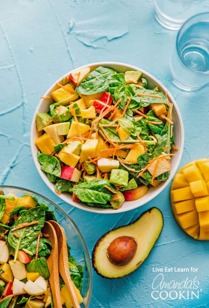 Spinach and Mango Salad